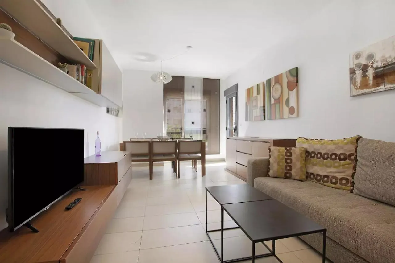 Malaga Campus Apartment Parking Included