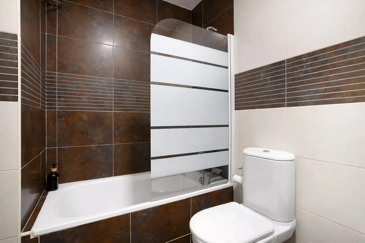 Malaga Campus Apartment Parking Included